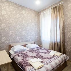 Номер стандарт с 1 двуспальной кроватью (с завтраком)