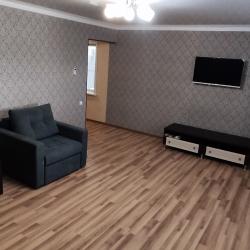 Фото Апартаменты на улице Безжонова 66