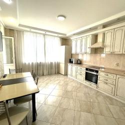 Фото Отель Flats-Line (Флэтс-Лайн) на Красноармейской 130