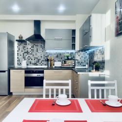 Фото Отель Vegas apartments (Вегас апартментс) на улице Академика Королёва 2