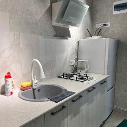 Фото Апартаменты на улице Кисловодская 20