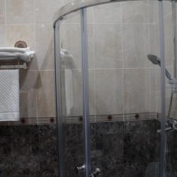 Номер стандарт с 1 двуспальной кроватью