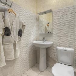 Номер люкс с 1 двуспальной кроватью