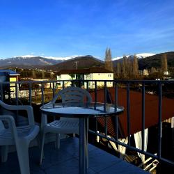 Фото Отель Гостевой дом Петрович