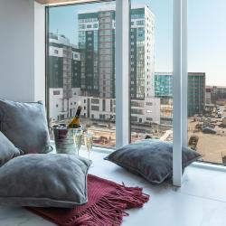 Фото Апартаменты VisitNovorossiysk (Визит) на набережной Адмирала Серебрякова