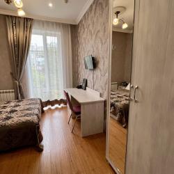 Номер стандарт с 1 двуспальной кроватью
