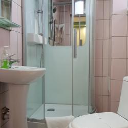Номер стандарт с 1 двуспальной кроватью