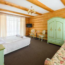 Номер стандарт с 1 двуспальной кроватью