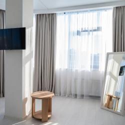 2-комнатный номер люкс с 1 двуспальной кроватью