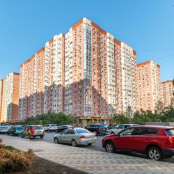 Фото Отель ТутЖивут на улице Сарабеева 5 корпус 3