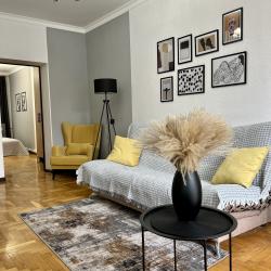 Фото Апартаменты на улице Ленина 5В