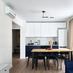 Фото Отель MyHome YourHome (МайХоум ЙоХоум) на улице Парадная