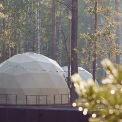 Фото Парк-отель Вудлэнд Кэмп