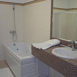 Комната стандарт с 1 двуспальной кроватью