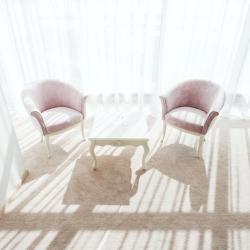 Номер студия с 1 двуспальной кроватью White