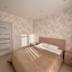 Фото Апартаменты на Островского 110