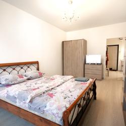 Фото Отель Pryanik Apartments (Пряник Апартментс) на улице Михеева