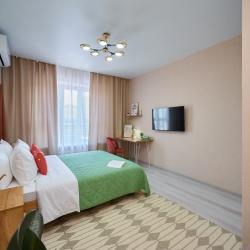 Фото Отель Your Place (Ёр Плейс) на улице Героя Николая Шевелёва 17