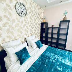 Фото Кварт Отель на улице Свободы