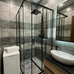 Фото Апартаменты на улице Новолучанская