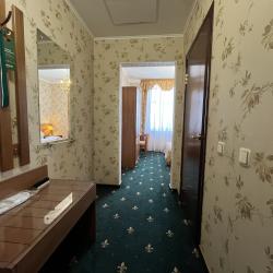 Номер стандарт с 1 двуспальной кроватью