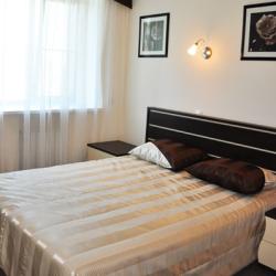 Номер улучшенный с 1 двуспальной кроватью