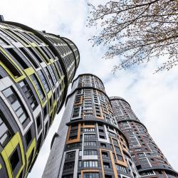 2-комнатные апартаменты улучшенные Москва, пр-т 60-летия Октября, 17
