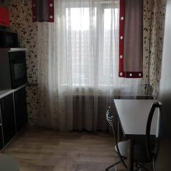 Фото Апартаменты в микрорайоне Мирный 3/5
