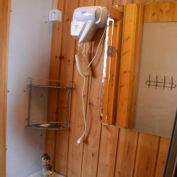Комната стандарт с 2 односпальными и 1 двуспальной кроватью