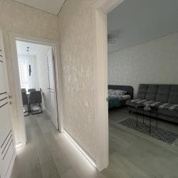 Апартаменты улучшенные Пархоменко 156 Б кв 187