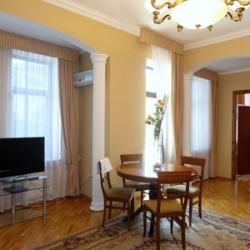 Парк-отель — fa5dbd8327d77fdcb0e512791e4873a5
