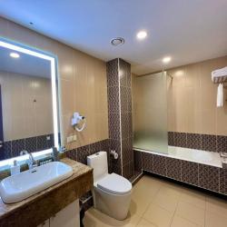 Фото Отель Yerevan Resident Hotel ( Резидент)