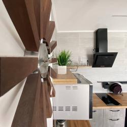 Фото Отель CrystalRentals (КристалРенталс) на улице Михаила Спераского 41