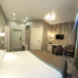 Номер стандарт с 1 двуспальной кроватью