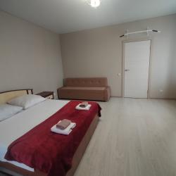 Фото Отель Отличный день на улице Дзержинского 82