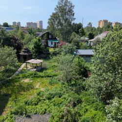 Кровать в 12-местном общем номере