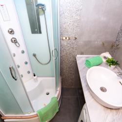 Фото Отель Home Vita (Хоум Вита) на улице Щорса 13
