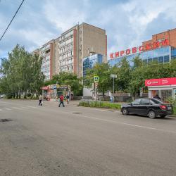 Фото Апартаменты Гранат на улице Академика Бардина 12