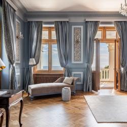 2-комнатный номер люкс с 1 двуспальной кроватью