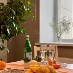 Фото Апартаменты на улице Осинская 13