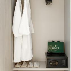 Фото ROAR Boutique Hotel (РОАР Бутик отель)