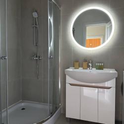 Фото Отель BarnHouse Village (БарнХаус Виллэдж)