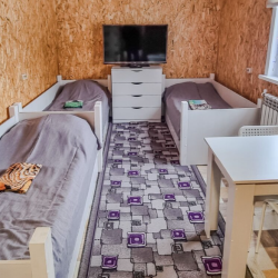 Кровать в 5-местном общем женском номере