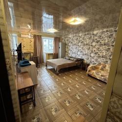 Фото Апартаменты на улице Свердлова 79А