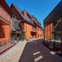 Фото Апартаменты в отеле Red Wood (Ред Вуд)