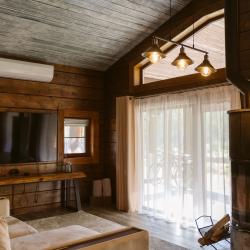Коттедж улучшенный с 1 двуспальной кроватью Les Chalet