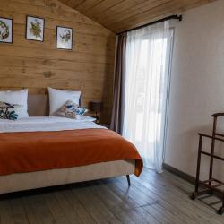 2-комнатный коттедж в лесу №2