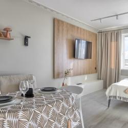фото 10 MyHome YourHome (МайХоум ЙоХоум) на проспекте Большеохтинском