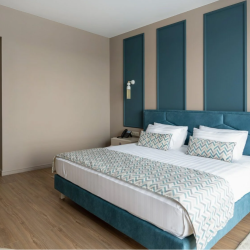 Стандартный номер с двумя раздельными кроватями (вид на сопки)