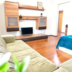 Фото Апартаменты на улице Чистопольская 77/2